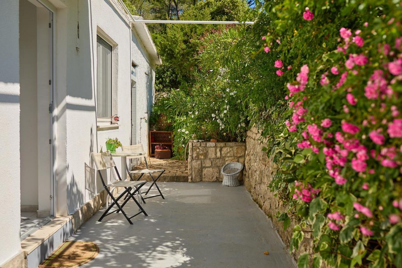 Studio Dolores-Apartment By The Sea Maranovici Bagian luar foto